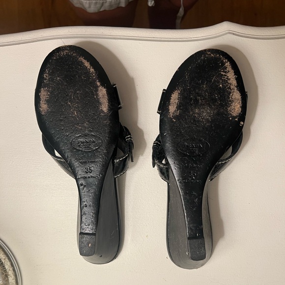 mini wedged black leather prada sandals - Picture 4 of 4